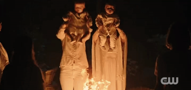 Season Three Alice And Polly Use The Twins Juniper And Dagwood In A Farm Ritual 28 Times Riverdale Got So Weird And Wild It Felt Like You Were On Jingle Jangle