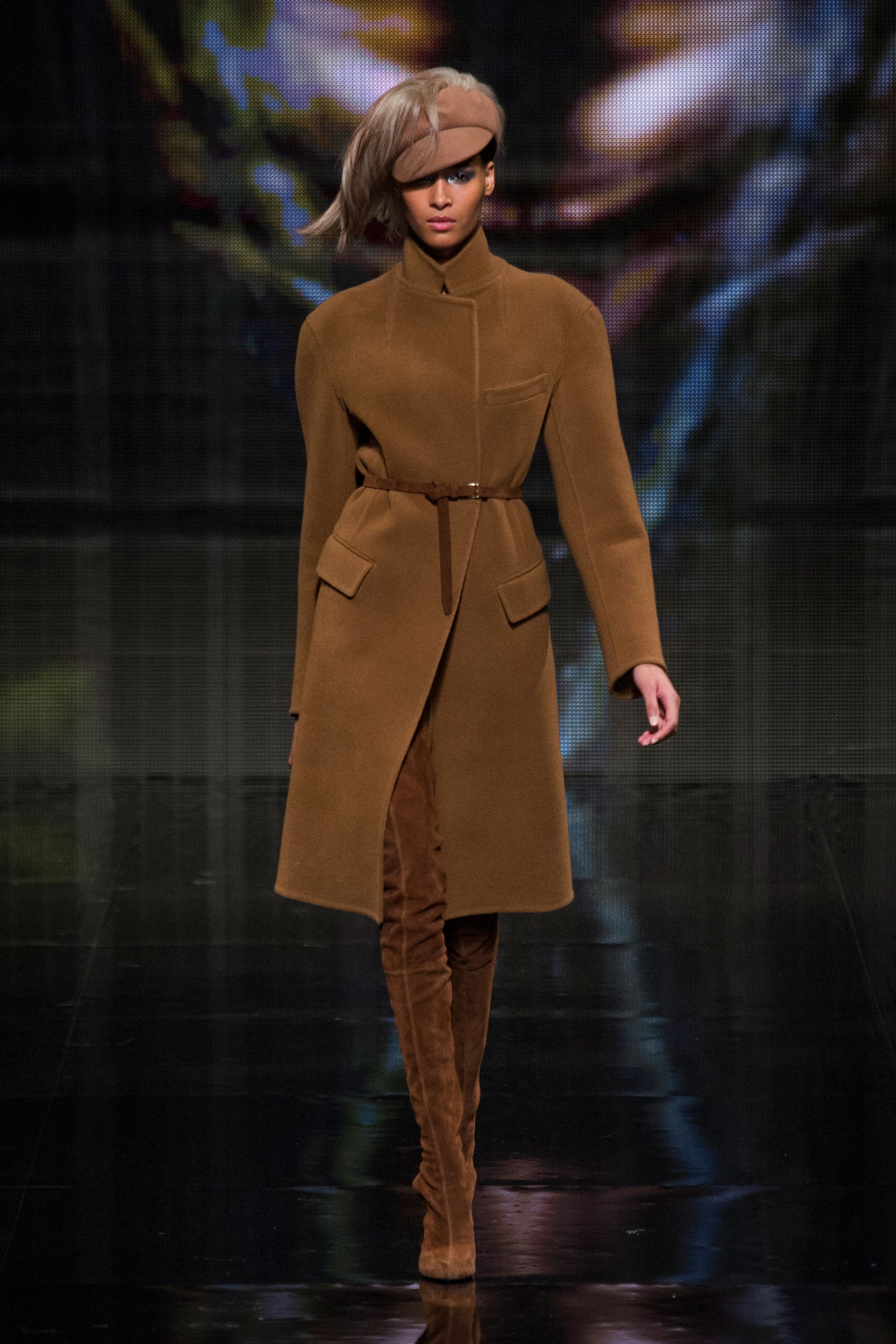 Donna Karan NY Fall 2014 Hair and Makeup