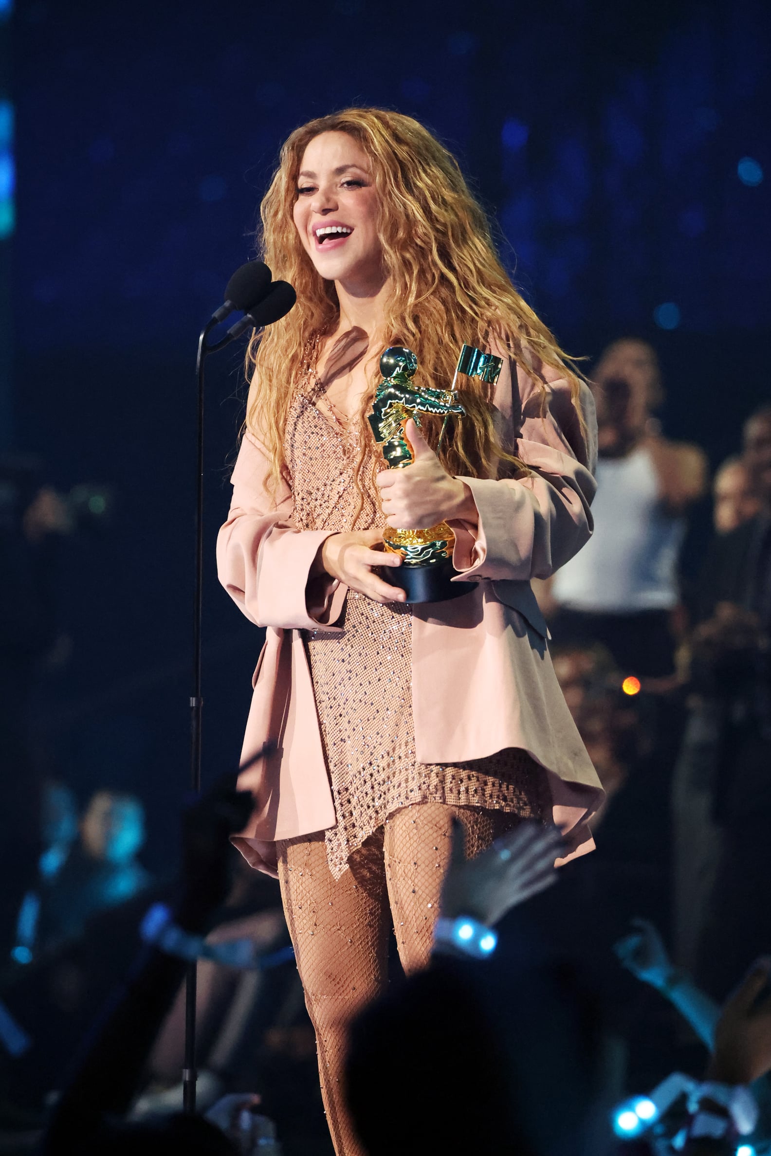 Shakira's MTV Video Vanguard Award Speech and Performance | PS