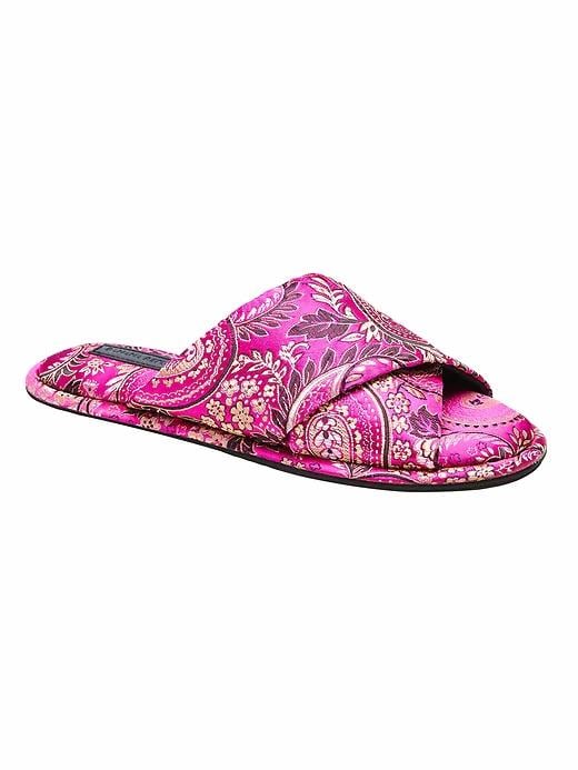 Brocade Indoor Slide