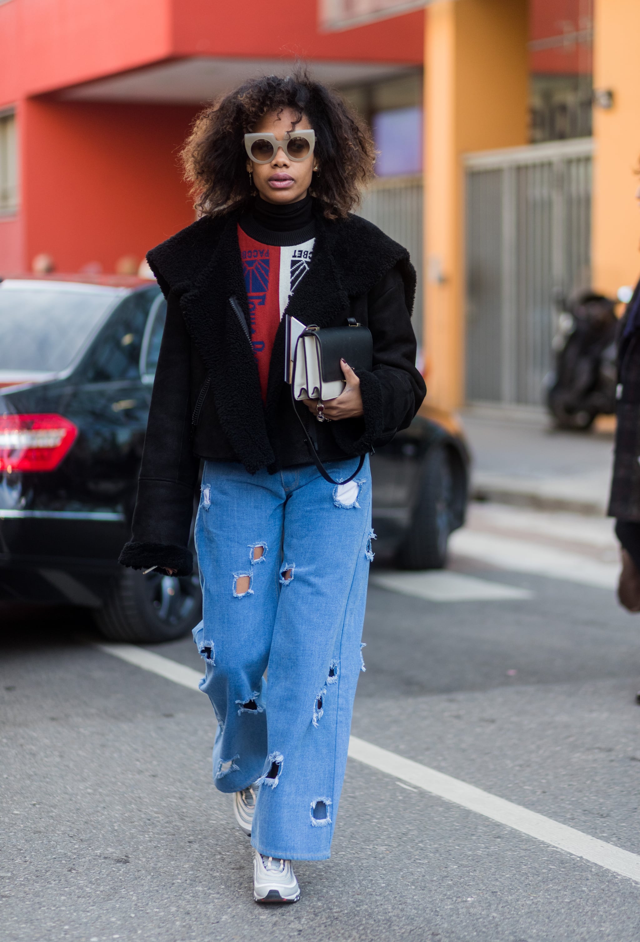 skinny jeans and chunky sneakers