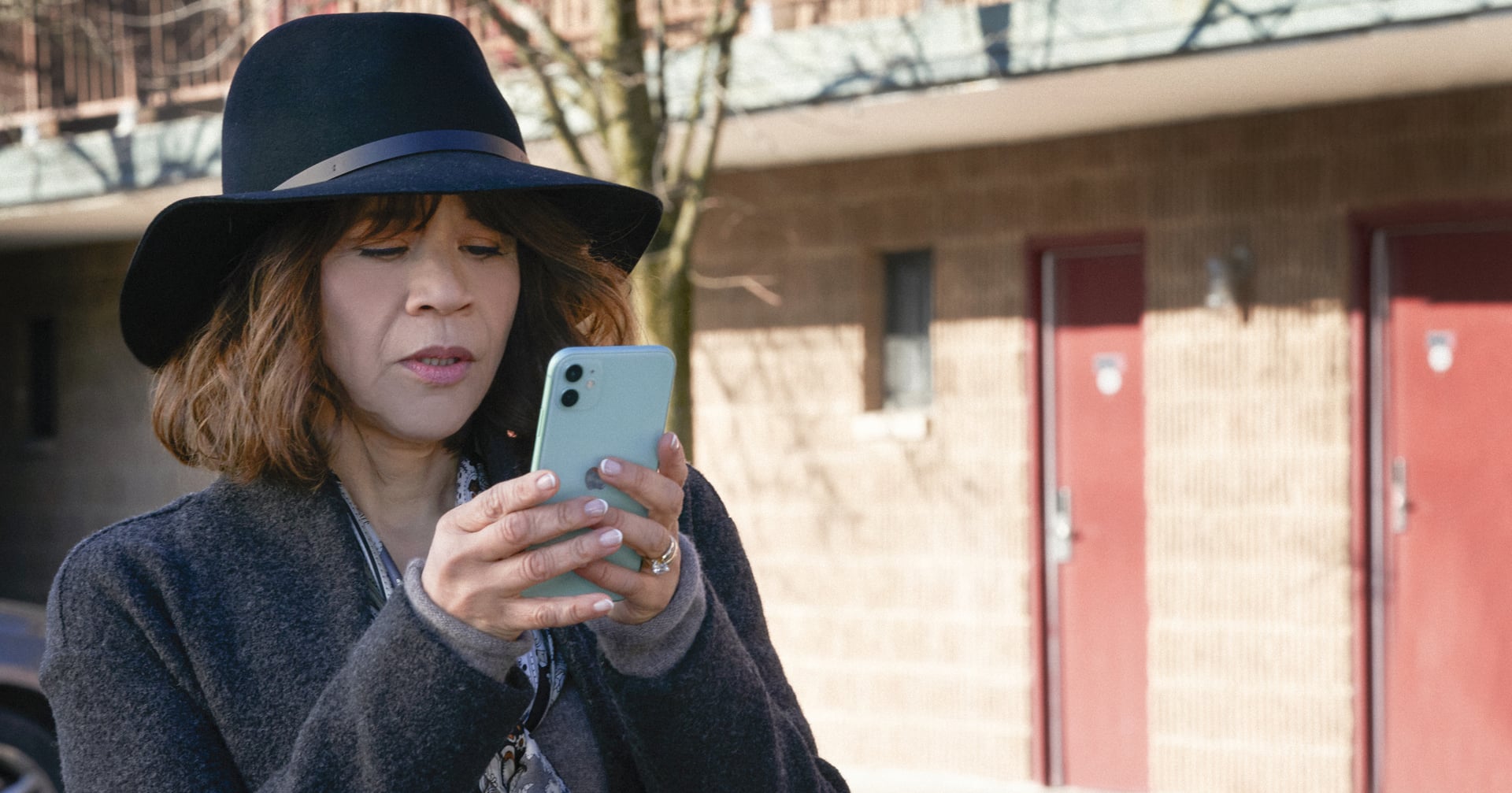 Flight Attendant: What Does Megan's Snapchat Mean? Theory | PS