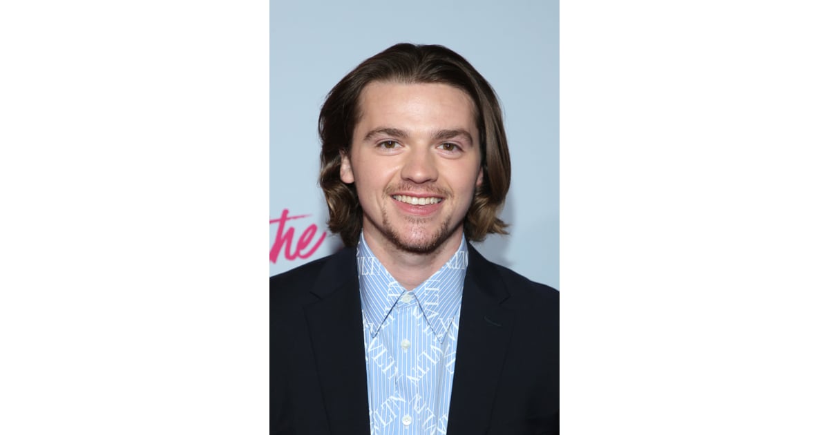 Joel Courtney as Lee Flynn | 7 Familiar Faces You Can Count on Seeing in  The Kissing Booth 3 | POPSUGAR Entertainment Photo 4