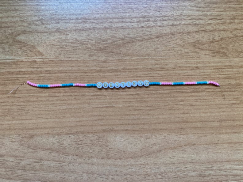 How to Make Friendship Bracelets With Beads