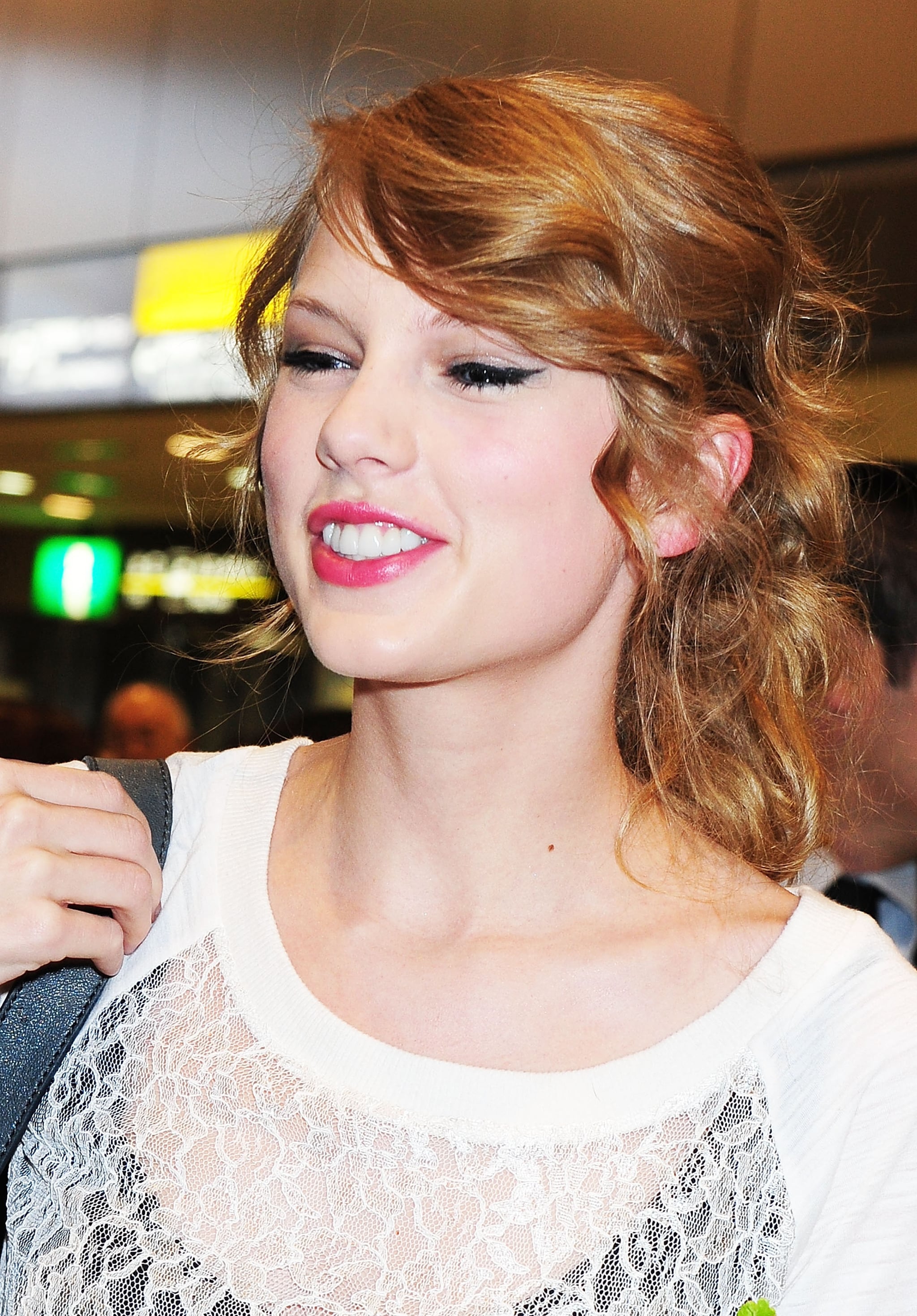 Pictures Of Taylor Swift In Japan Popsugar Celebrity Uk