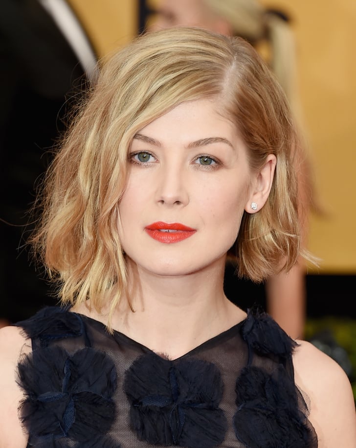 Rosamund Pike | Hair and Makeup at SAG Awards 2015 | Red Carpet