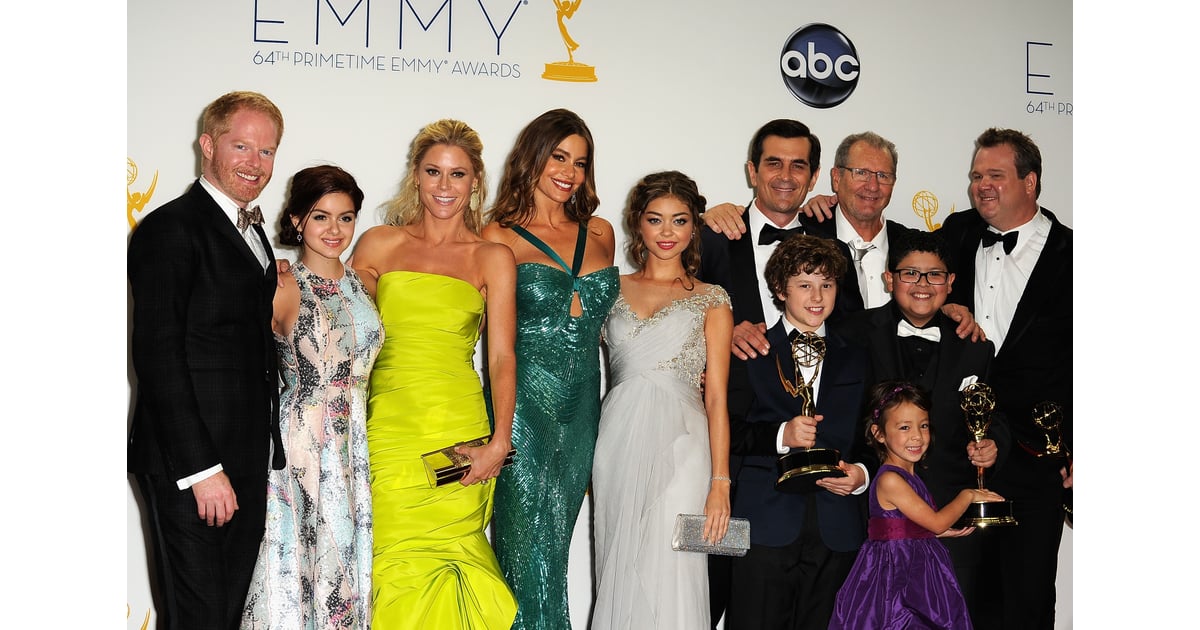 The full Modern Family cast took a photo after their big Emmy win. | Emmy Pictures 2012 ...