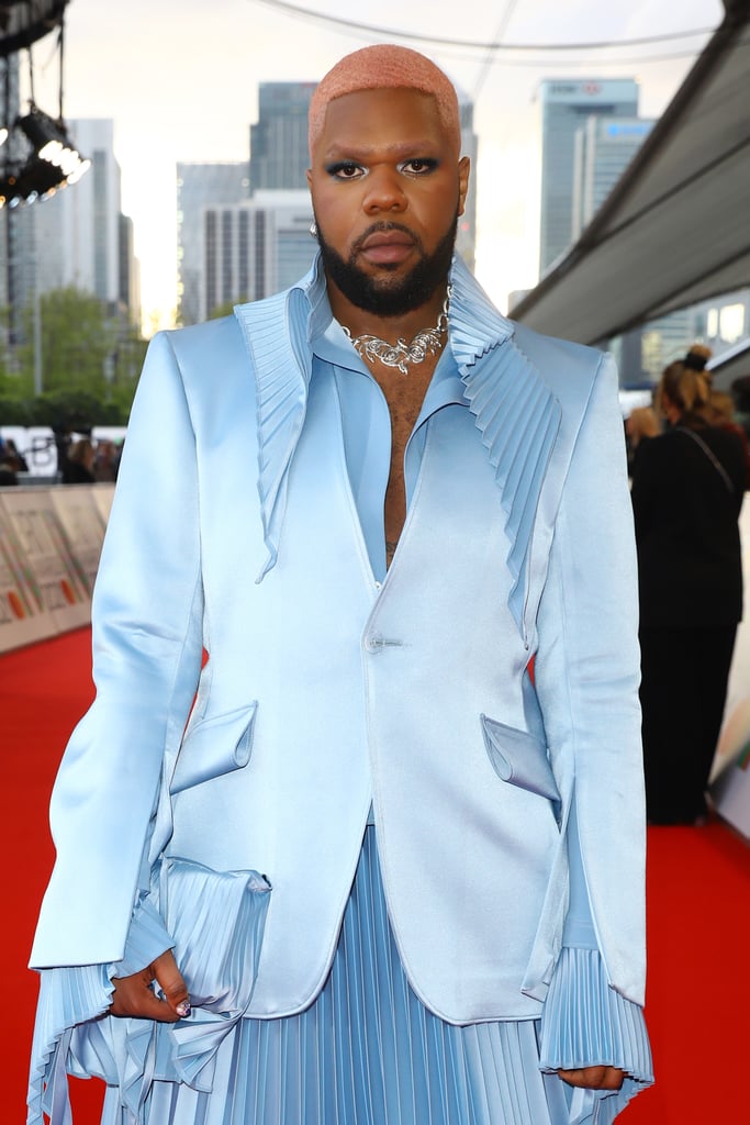 MNEK's Pastel Pink Hair at the 2021 BRIT Awards