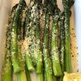 Ina Garten's Easy Cacio e Pepe Roasted Asparagus Recipe
