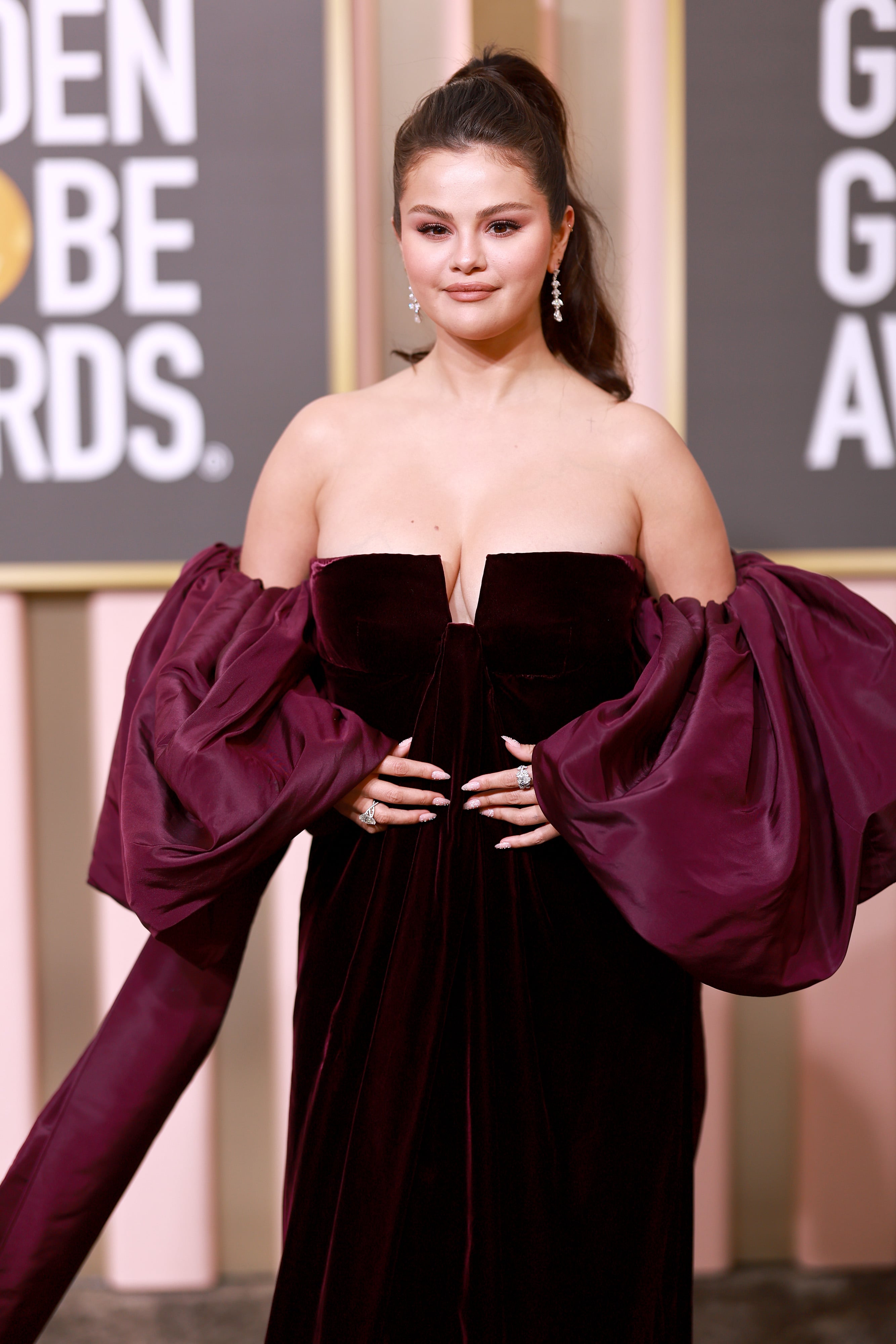 selena gomez golden globes 2023 dress Gomez's Valentino at the handle:aven-wrap-blazer-ivory