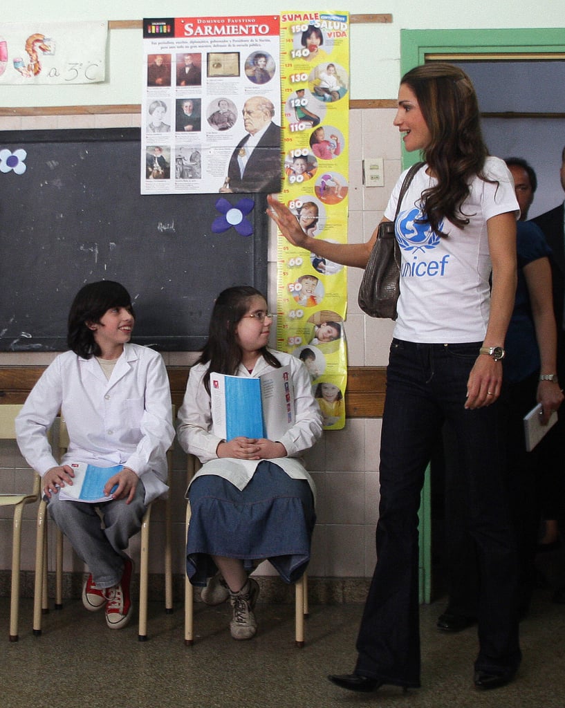 Queen Rania gave her UNICEF a fashion-forward twist with the help of flared jeans and heels.