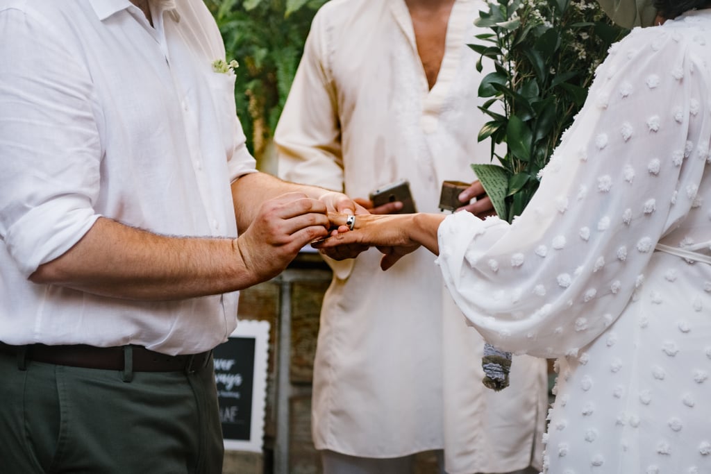 Stylish DIY Outdoor Restaurant Microwedding