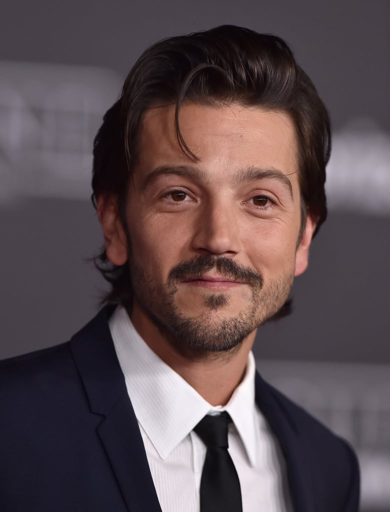 Sexy Diego Luna Pictures