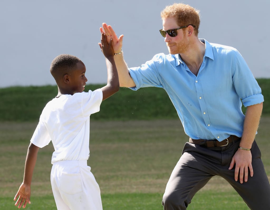 Prince Harry Dancing With Kids in the Caribbean 2016