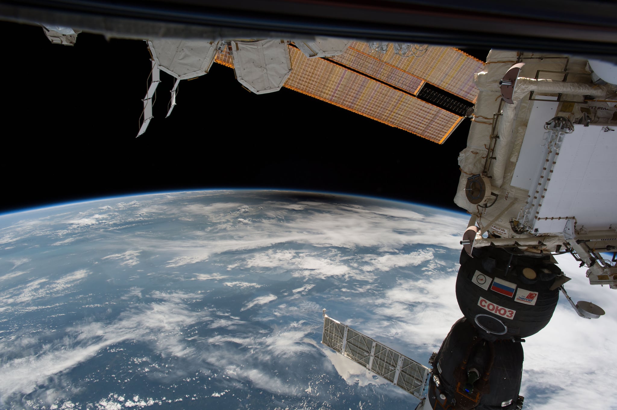 Aurora Station Luxury Space Hotel Details Popsugar Australia News