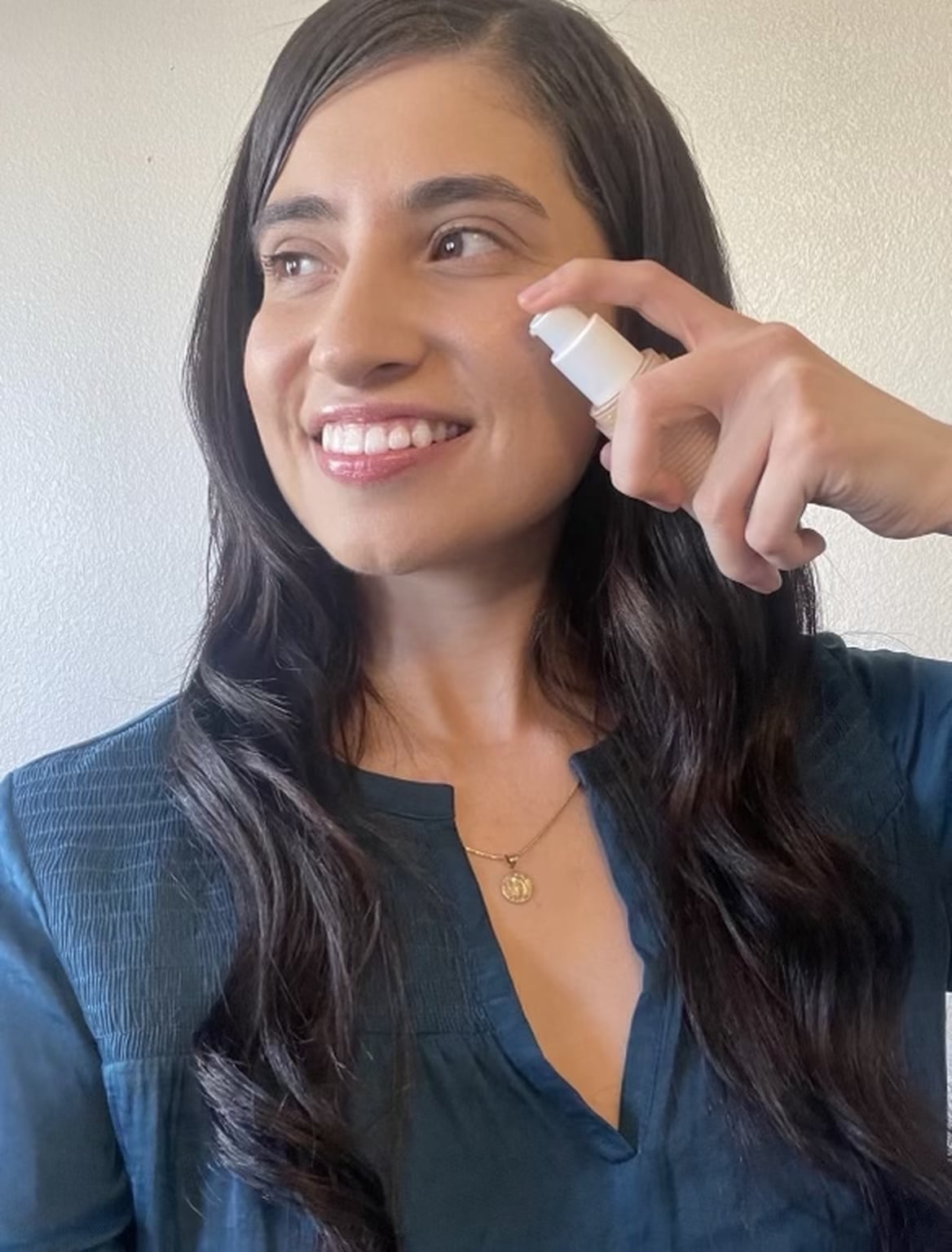 Joah Beauty Crystal Glow PeptideInfused Foundation Review POPSUGAR