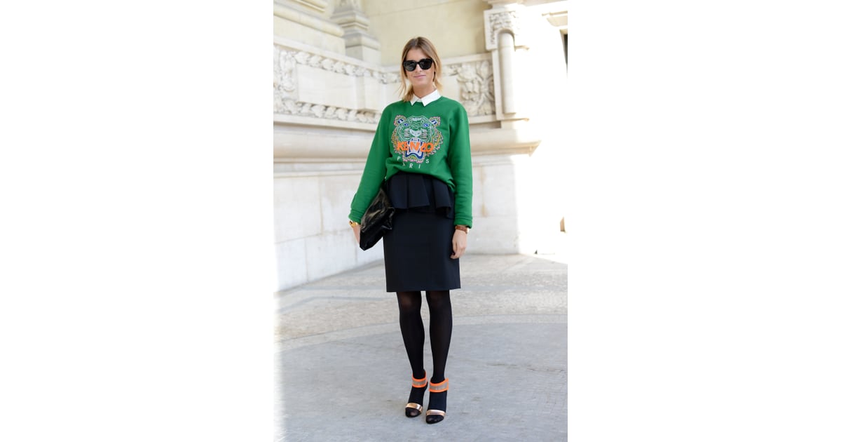 wear sweatshirt to work