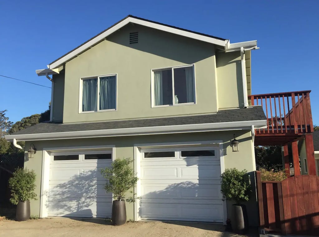Sunny Seaside Bungalow in Seaside, California Best Beach House