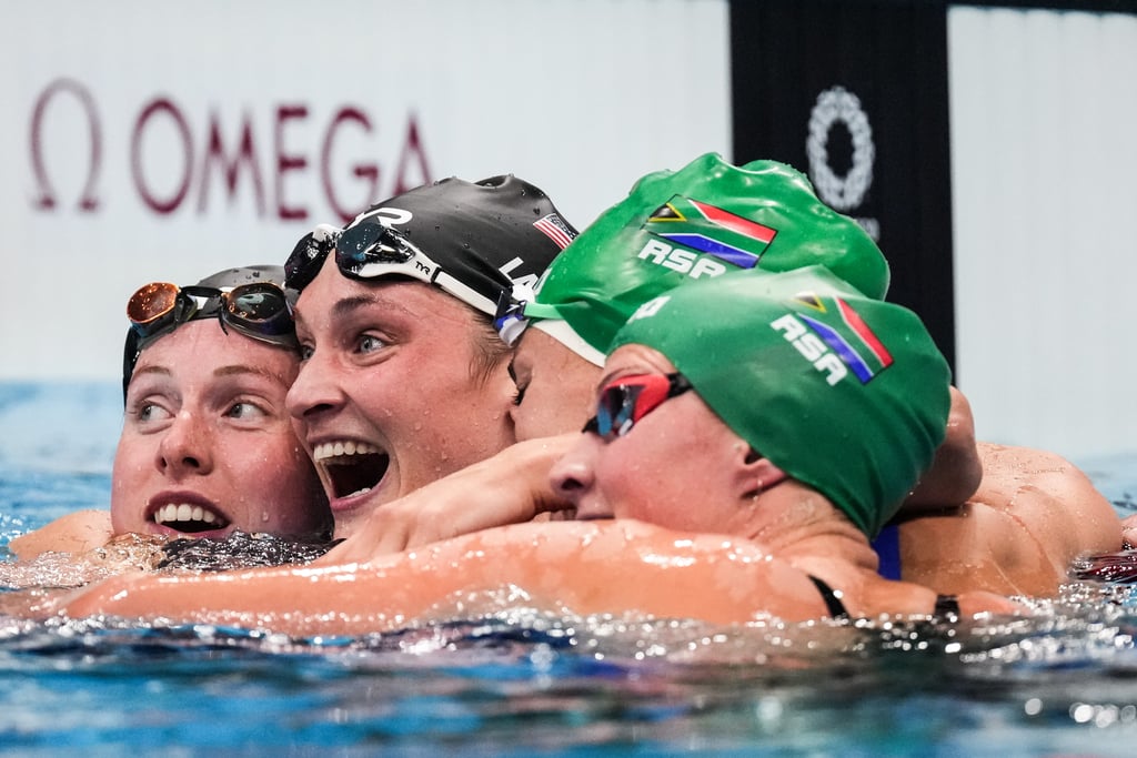 Olympic Swimmers Celebrate After Women's 200m Breaststroke