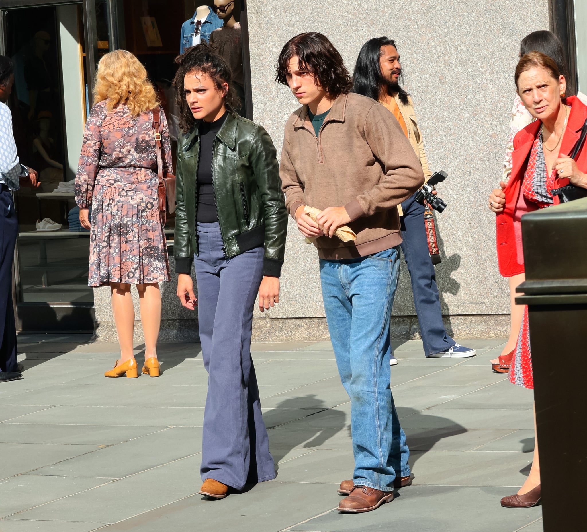 NEW YORK, NY - AUGUST 02: Tom Holland and Sasha Lane are seen filming on location for 'The Crowded Room' television series on August 02, 2022 in New York City.  (Photo by Jose Perez/Bauer-Griffin/GC Images)