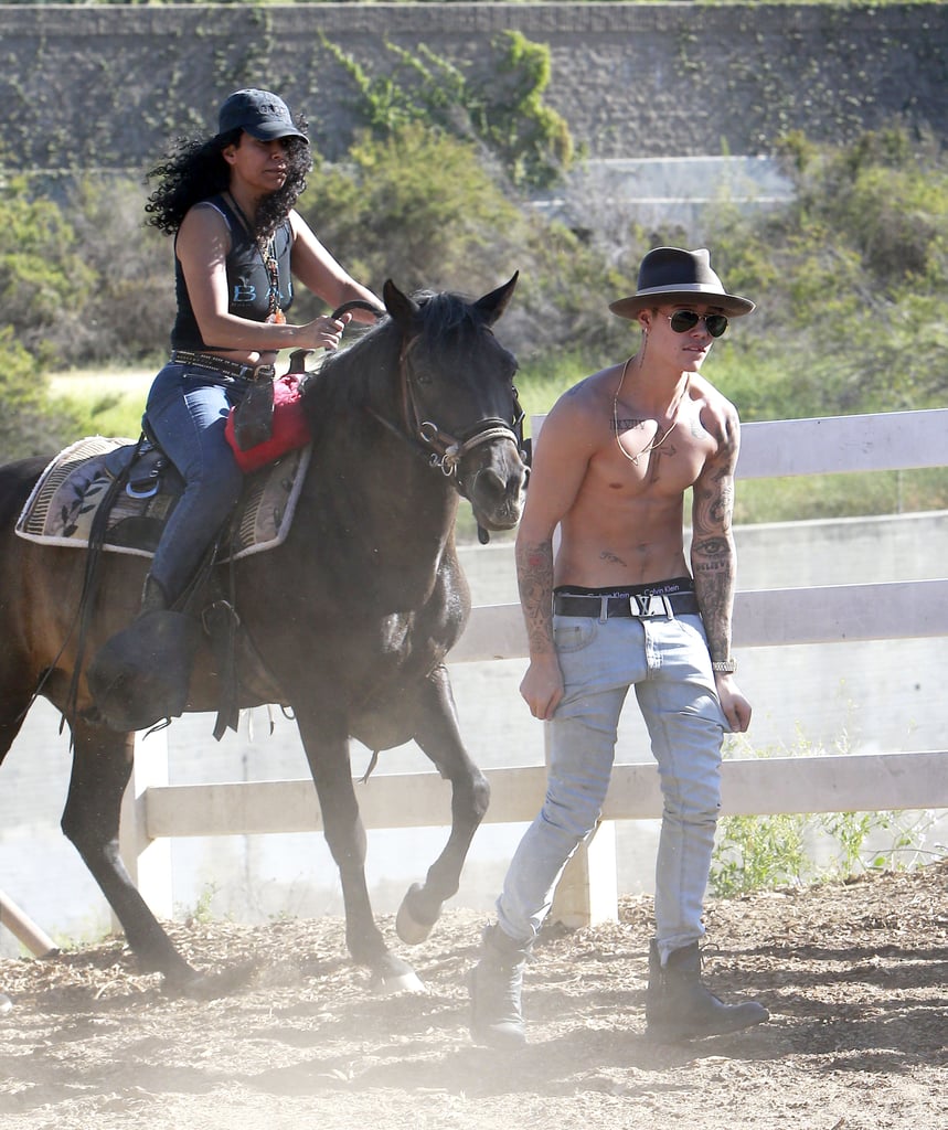 Justin Bieber Shirtless on a Horse | Pictures