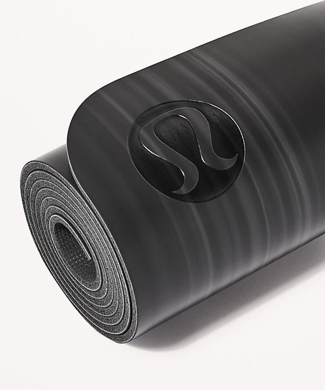A Quality Yoga Mat: lululemon Reversible 5mm Mat