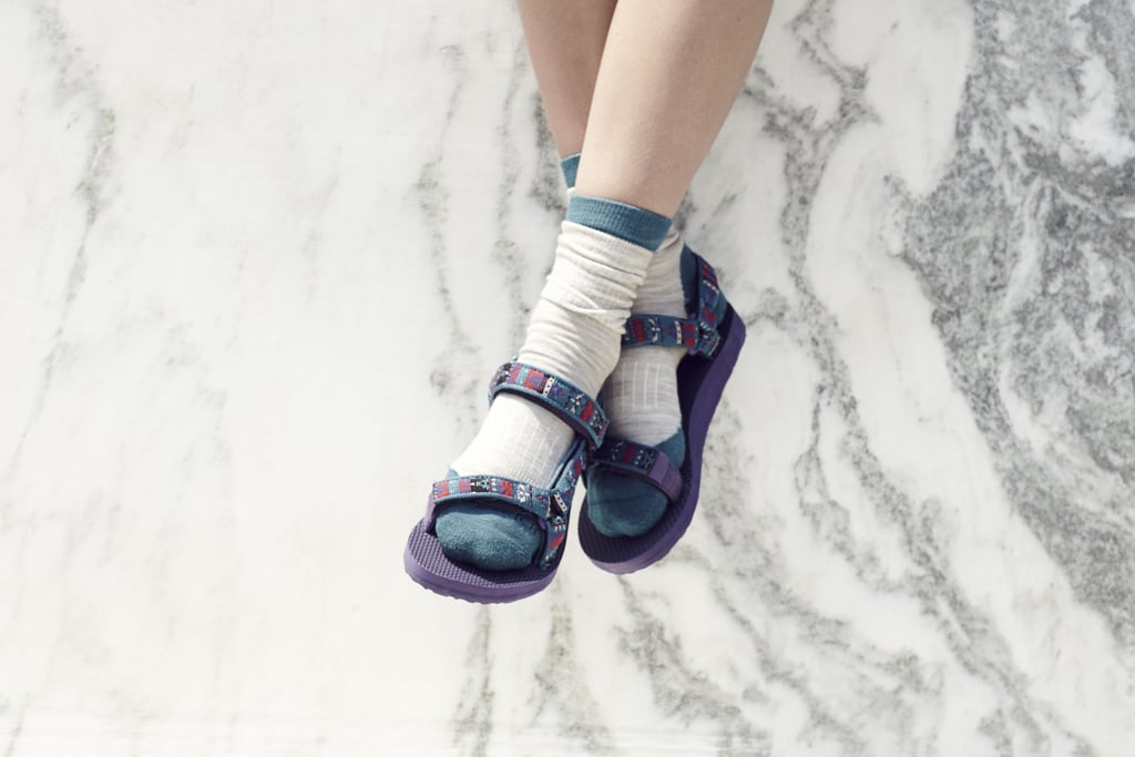 How to Wear Socks and Sandals Trend