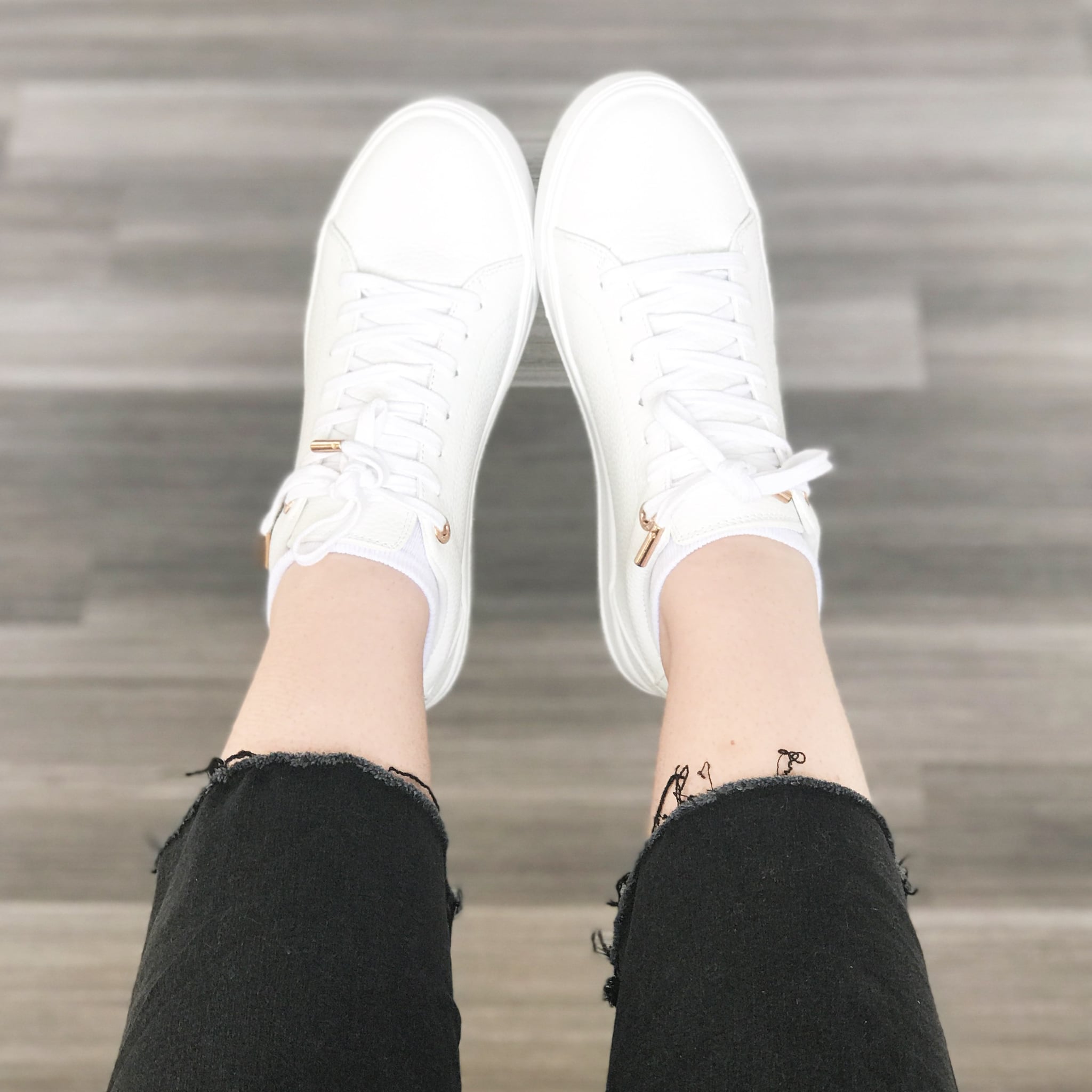 comfy cute white sneakers