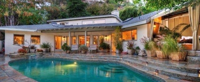 Rent Sandra Bullock's LA House