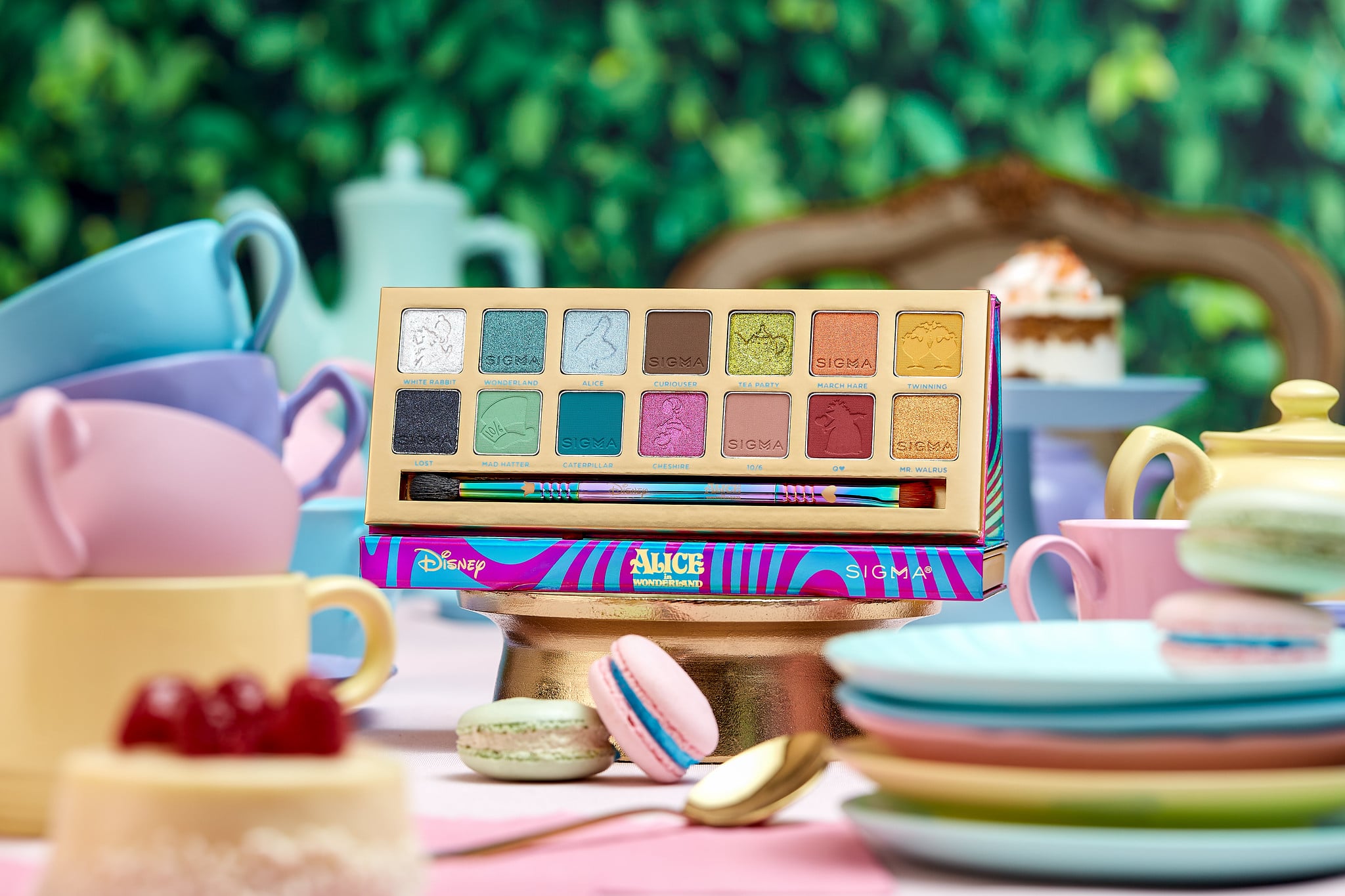ALICE🗝️🫖💙. @sigmabeauty Alice In Wonderland Collection😍. Get