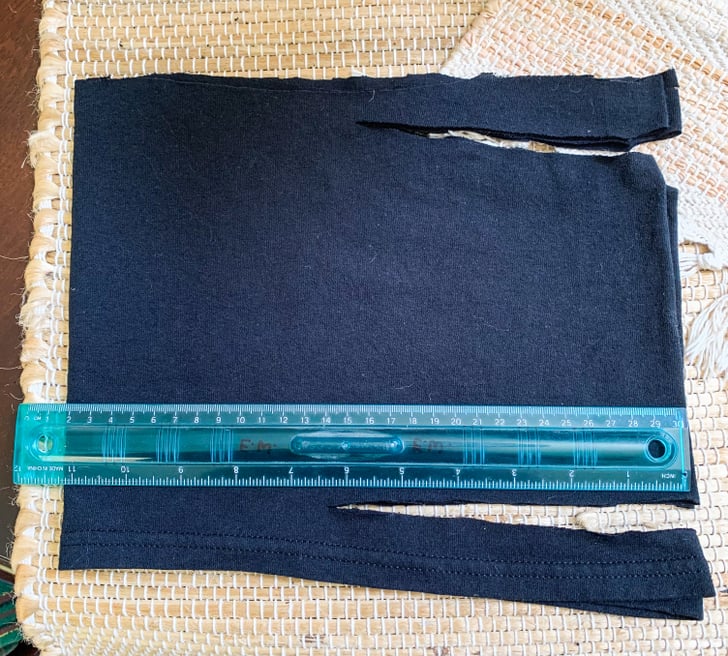 Form Tie Strings How to Make a Face Mask Out of a TShirt in Pictures