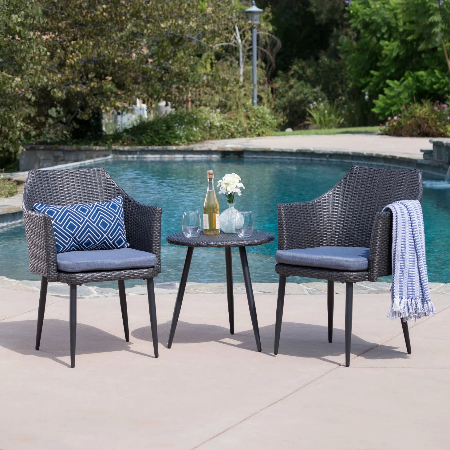 target small space patio furniture