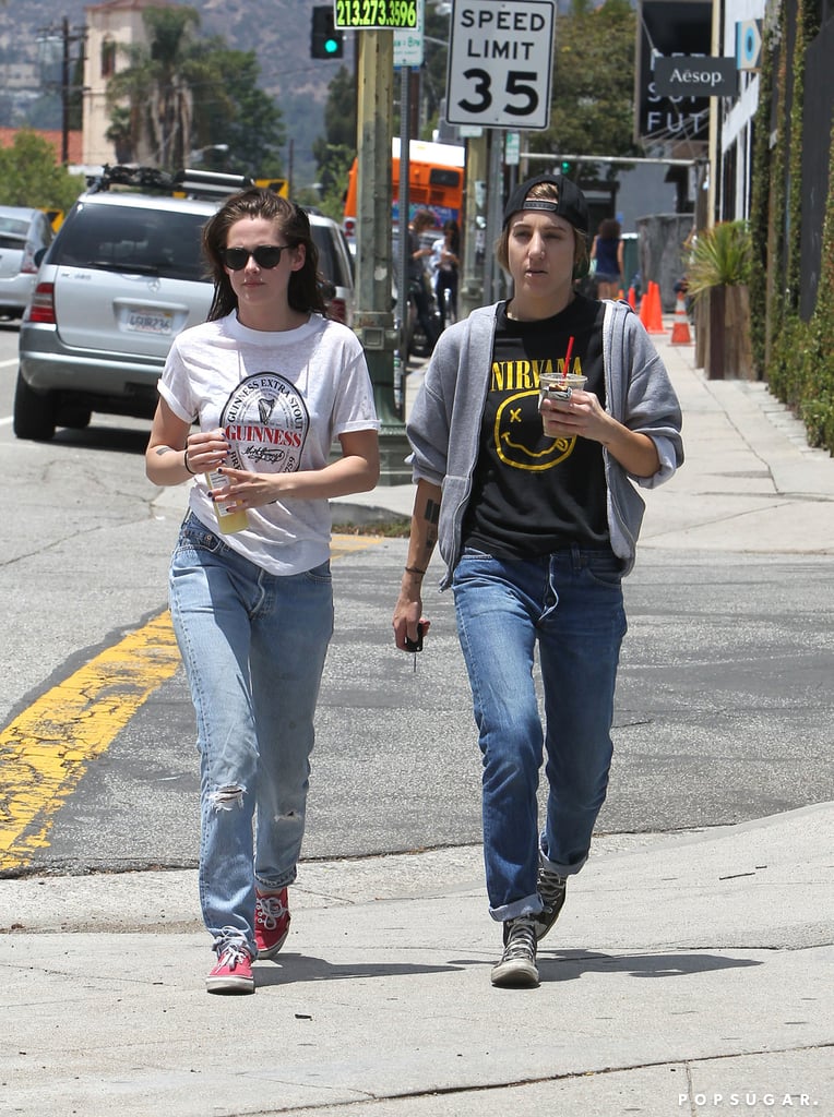 Kristen Stewart and Alicia Cargile in LA 2015 | Pictures