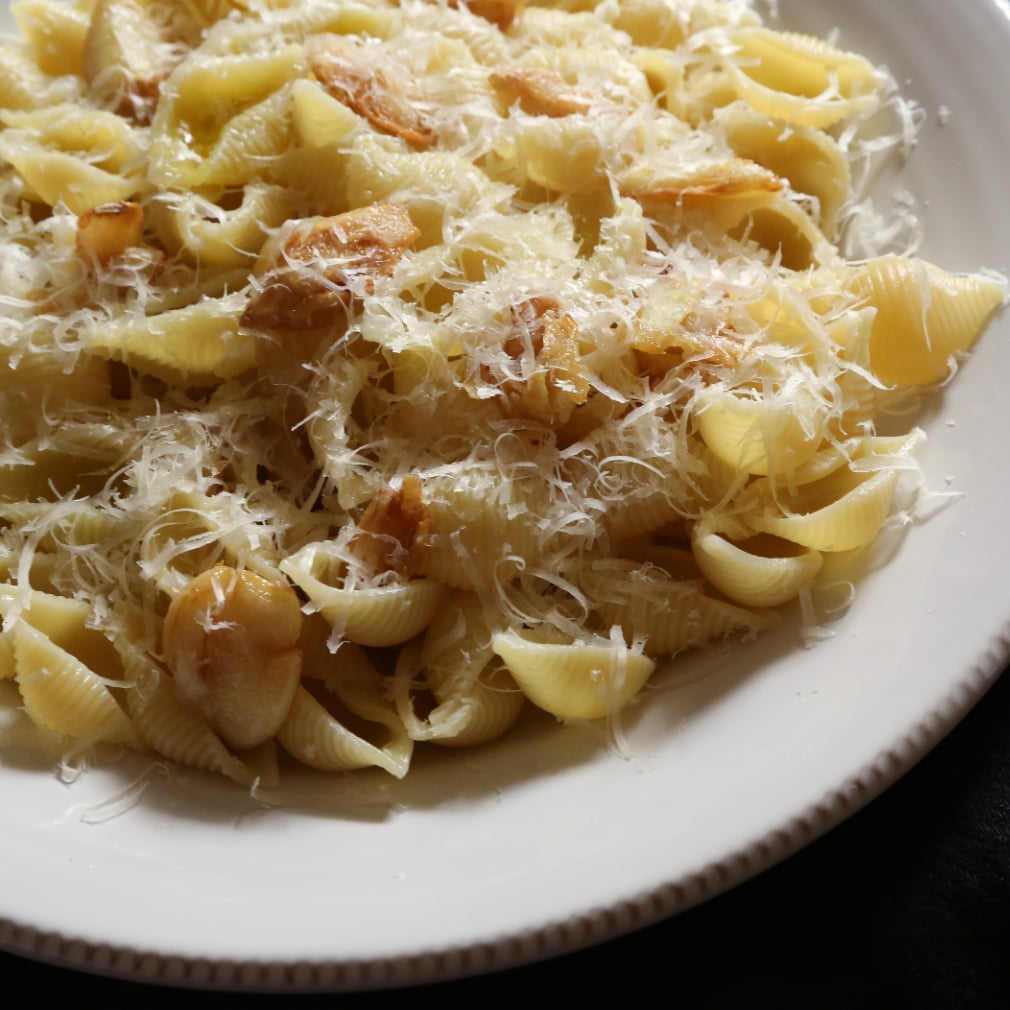 Roasted Garlic and Parmesan Pasta