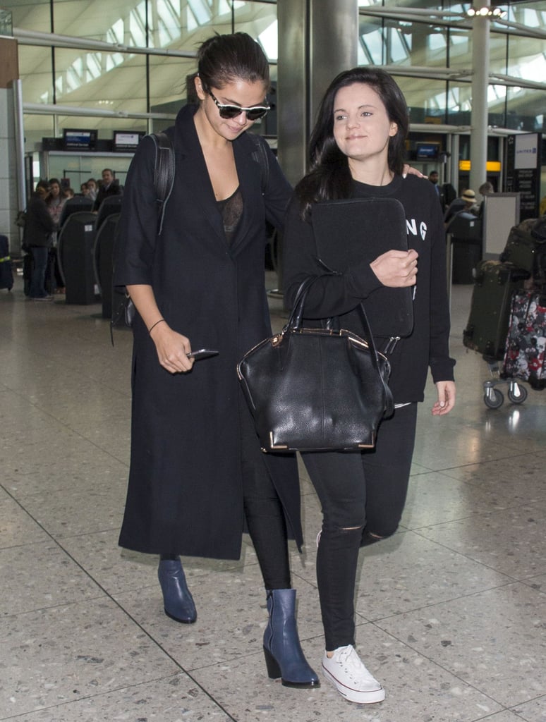 Selena Gomez's Warm Airport Look
