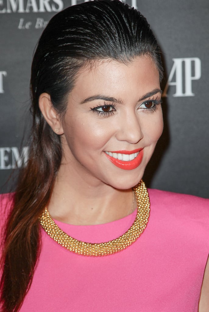 Sexy Kourtney Kardashian Pictures