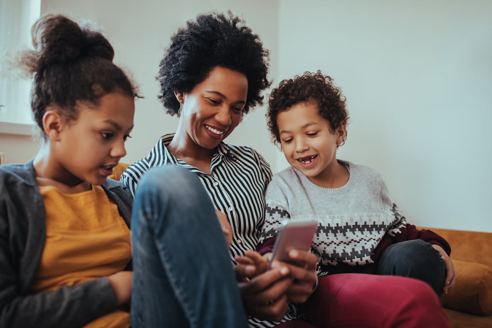 10 Different Styles of Parenting, According to Experts | PS Family