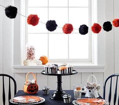 pom-pom garland