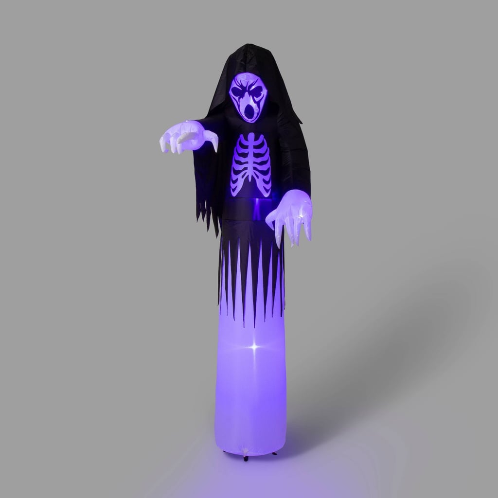 A Jaw-Dropping Nightmare: LED Inflatable Flickering Ghost Reaper Halloween Decoration