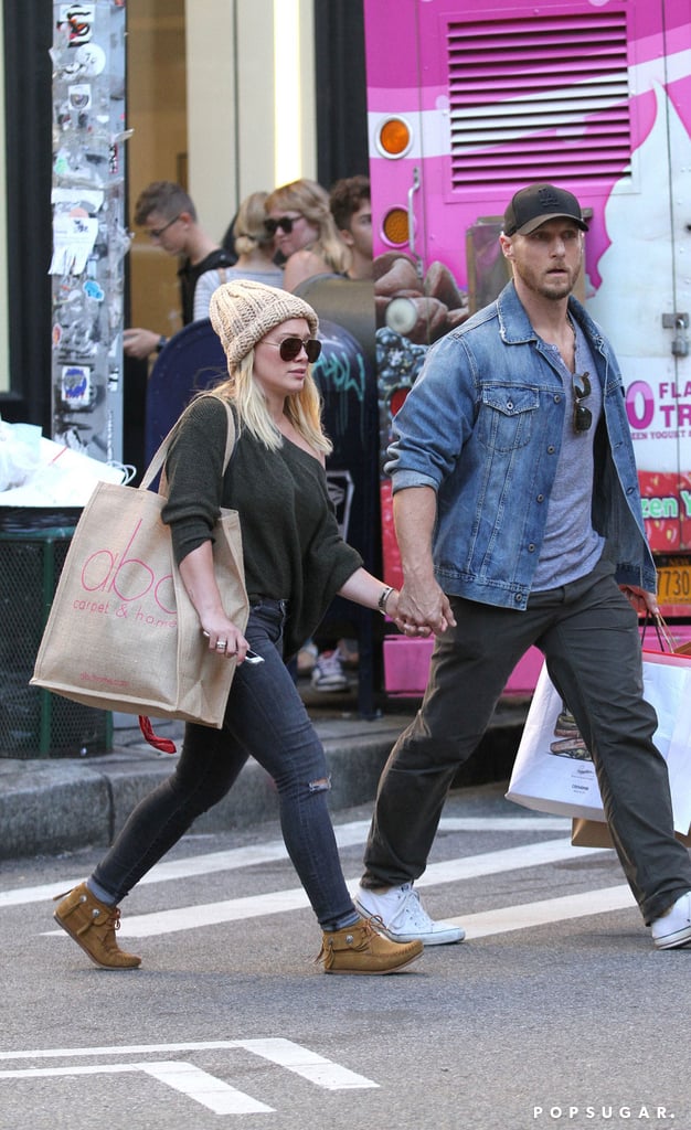 Hilary Duff Holding Hands With Boyfriend September 2016