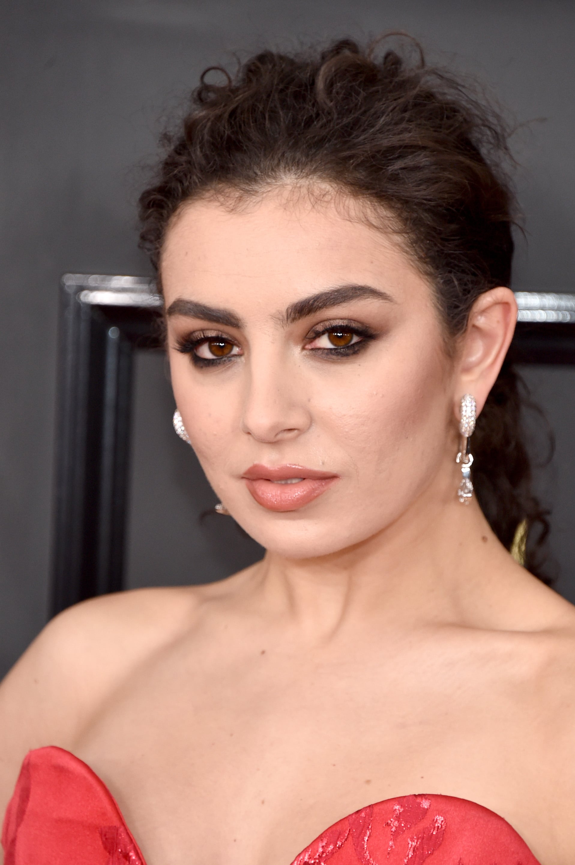 Hair And Makeup At The Grammys 2017 Popsugar Beauty Middle East