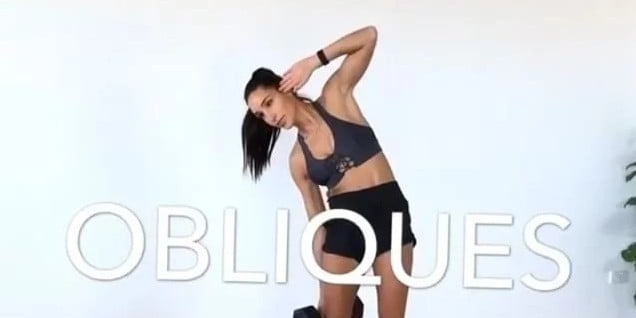 Kayla Itsines Shared an Oblique Workout to Fire Up Your Core and Strengthen Your Side Muscles