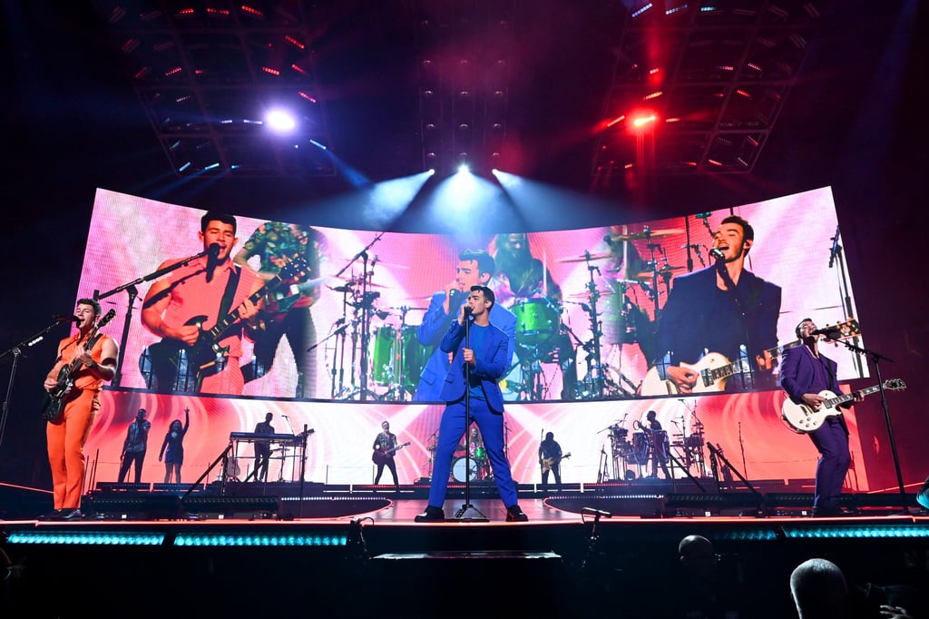 Jonas Brothers Happiness Begins Tour Pictures