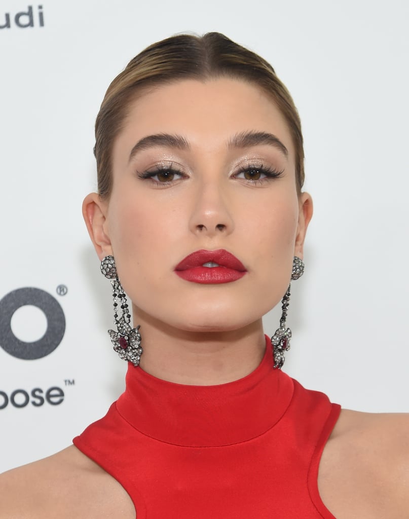 Sexy Hailey Baldwin Pictures