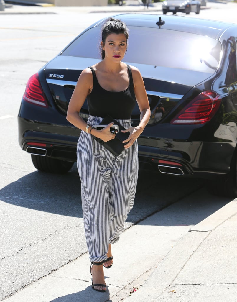 Kourtney Kardashion Out in LA October 2015 | Pictures