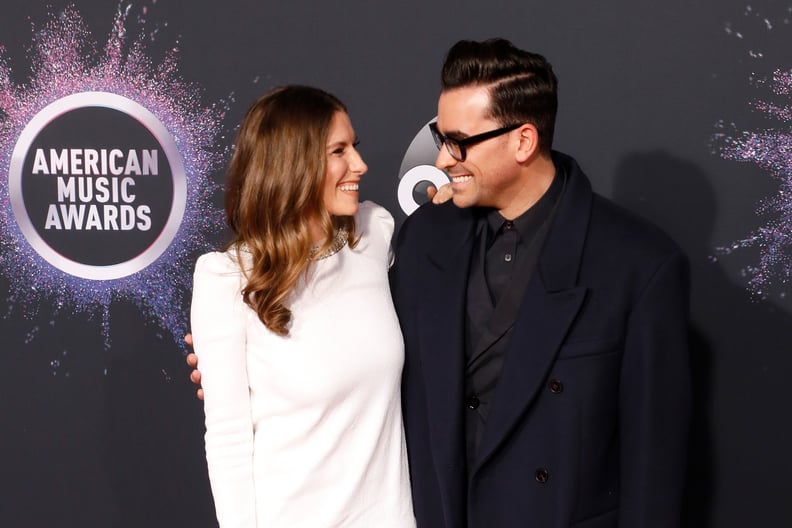 Sarah and Dan Levy at the 2019 American Music Awards