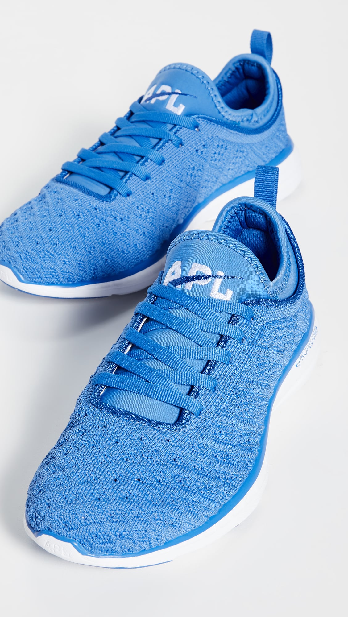 apl tennis shoes