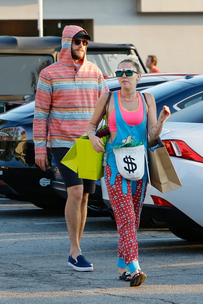Miley Cyrus Not Wearing Engagement Ring With Liam Hemsworth