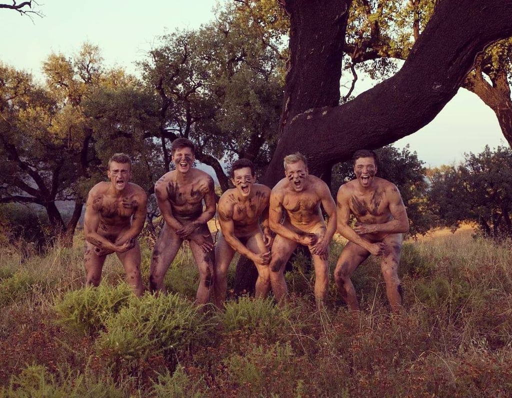 Warwick Rowers Nude Calendar 2016