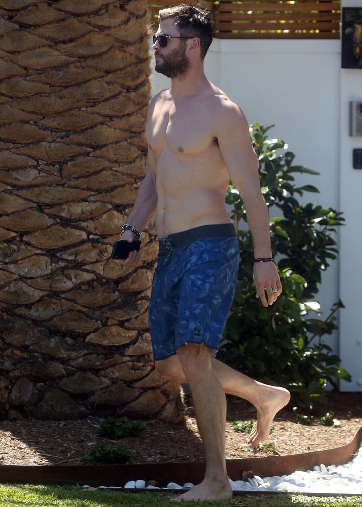 Sexy Chris Hemsworth Pictures 2019